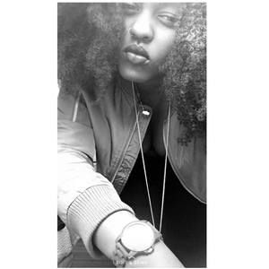 Meet your Posher, Alysson